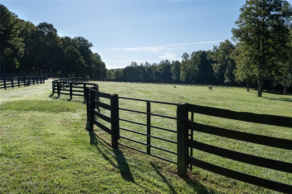 Equestrian - Residential