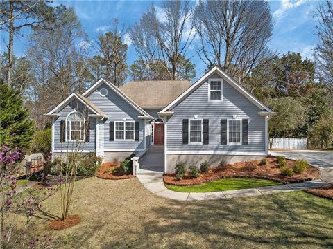 Homes For Sale - 171 Highland Drive<br/> Carrollton, GA 30116