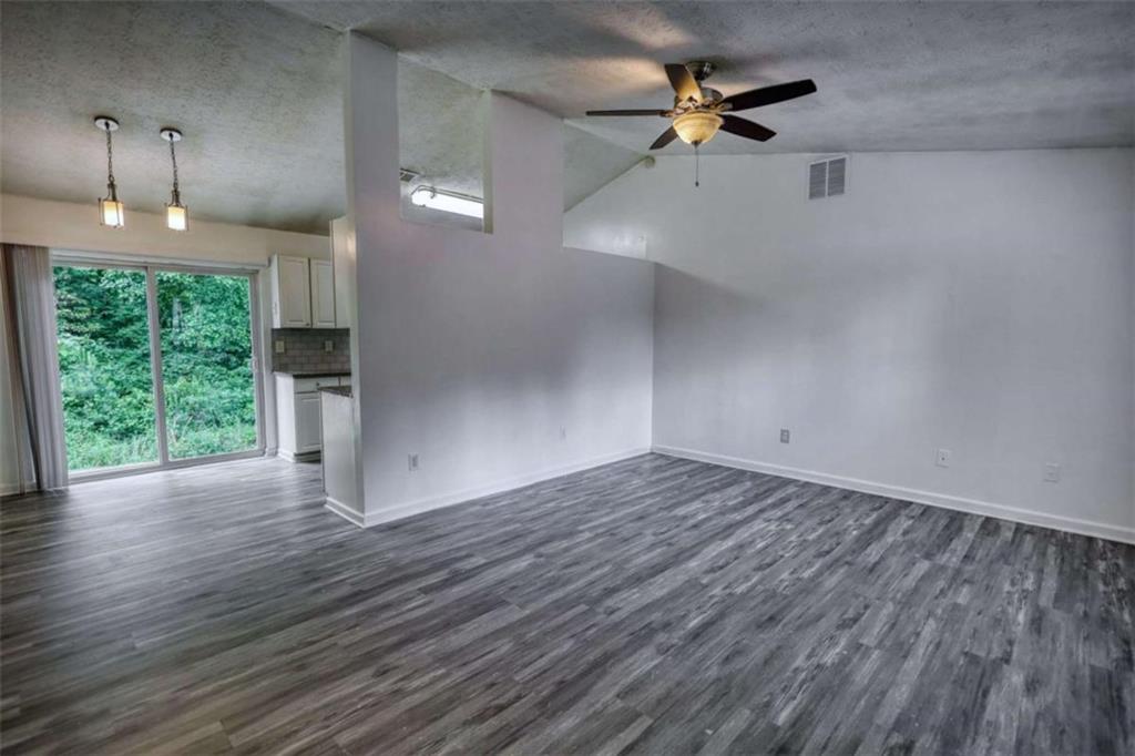 2119 Briar Glen Lane