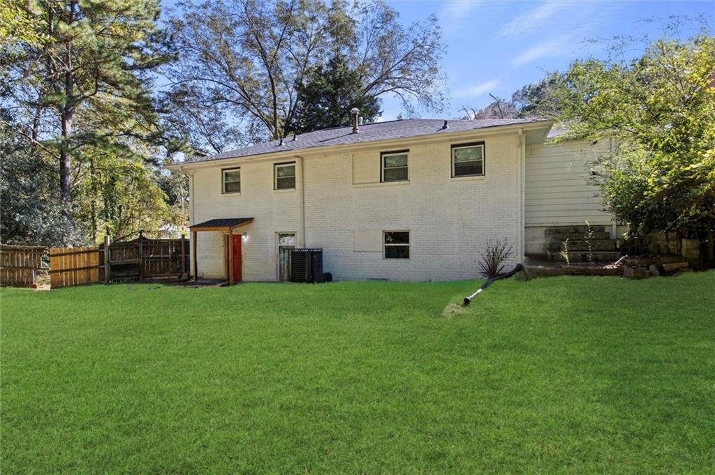 1801 Tiger Flowers Drive NW