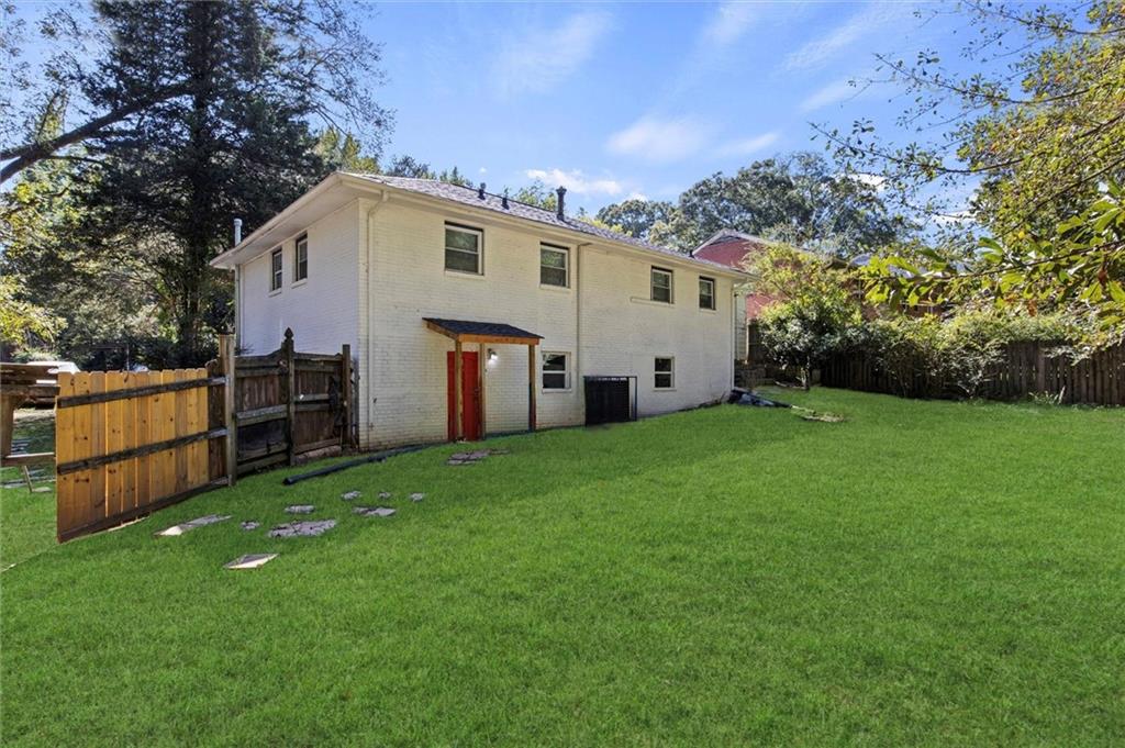 1801 Tiger Flowers Drive NW