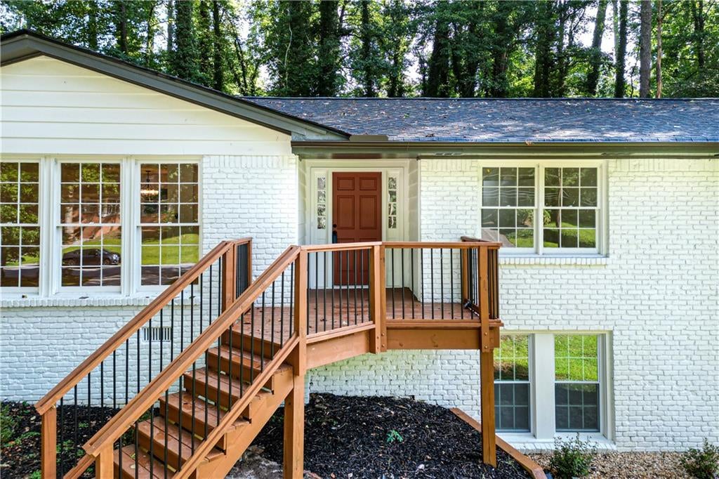 664 Hickory Ridge Road SW