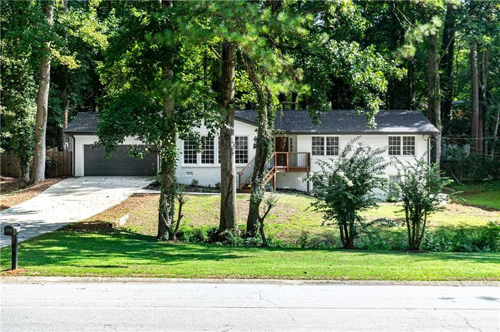 664 Hickory Ridge Road SW