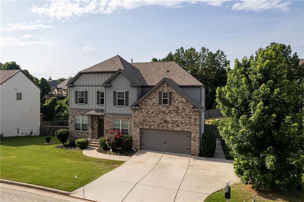 108 Fountain Oak