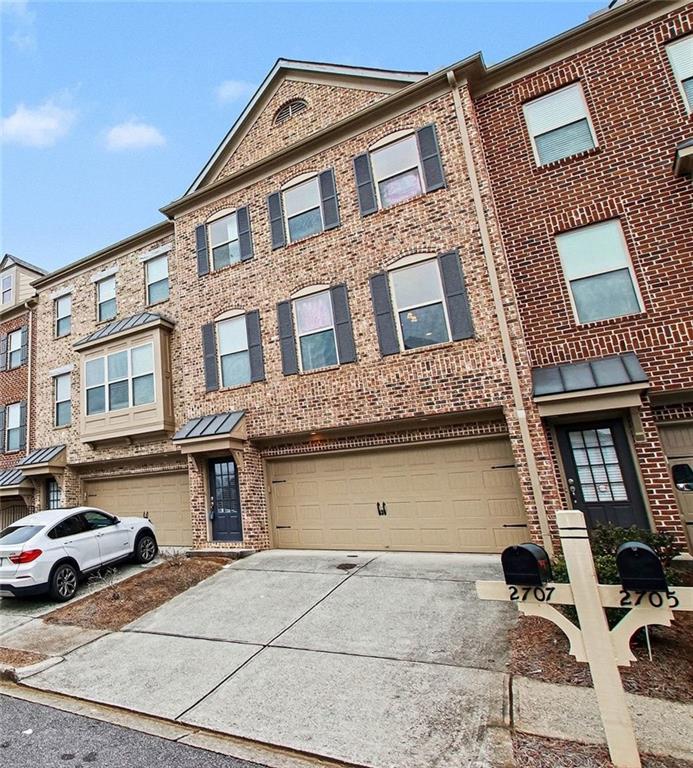2707 Hallwood Lane