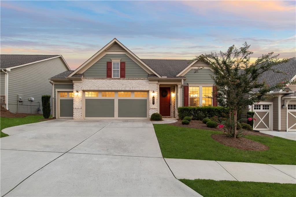 321 Cottonwood Circle