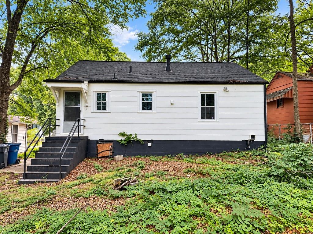 1328 Womack