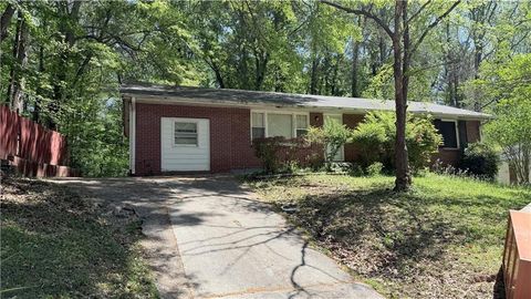 Photo of 3234 Katomarick Drive SE, Atlanta, GA 30354 (MLS # 7755975)
