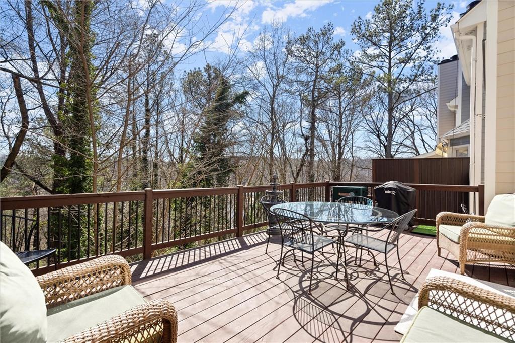 220 Riverview Trail, Roswell, Georgia image 23