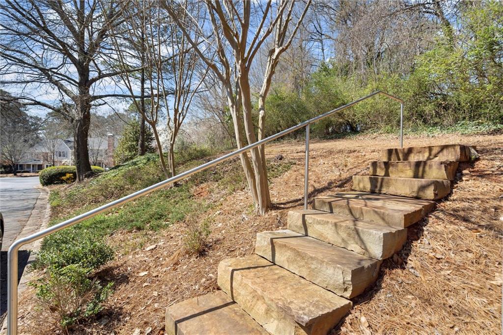 220 Riverview Trail, Roswell, Georgia image 49