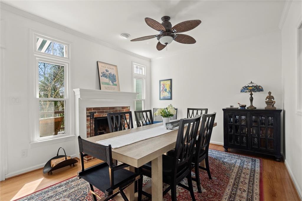 220 Riverview Trail, Roswell, Georgia image 5