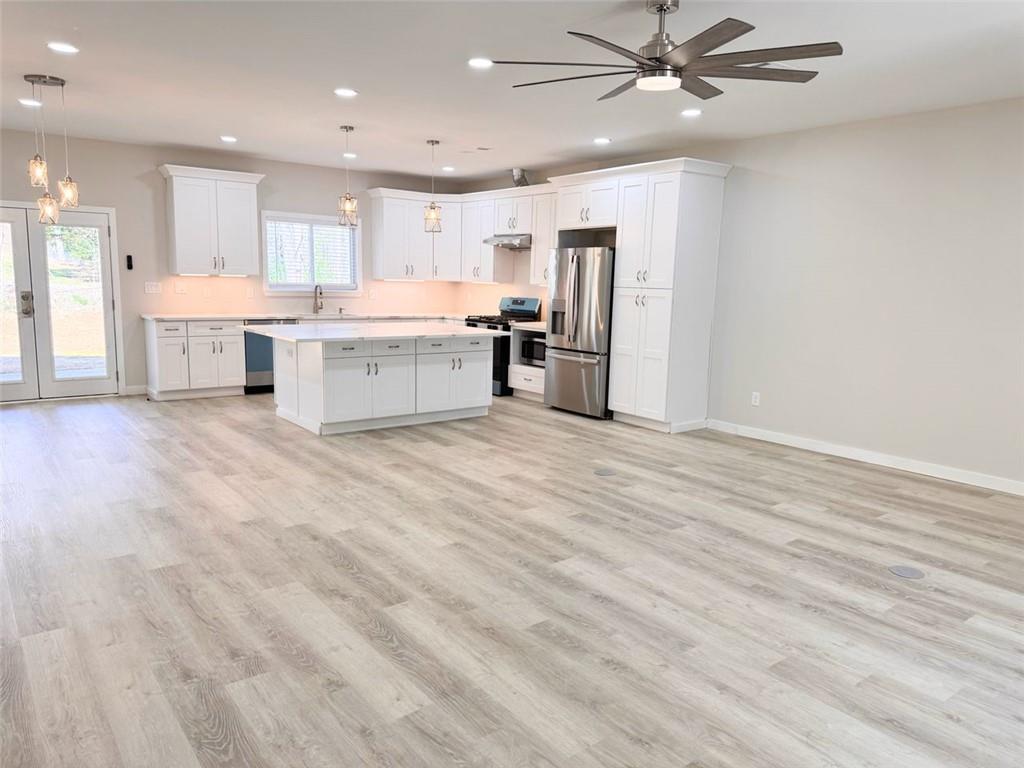 6022 Fieldcrest Drive, Morrow, Georgia image 7