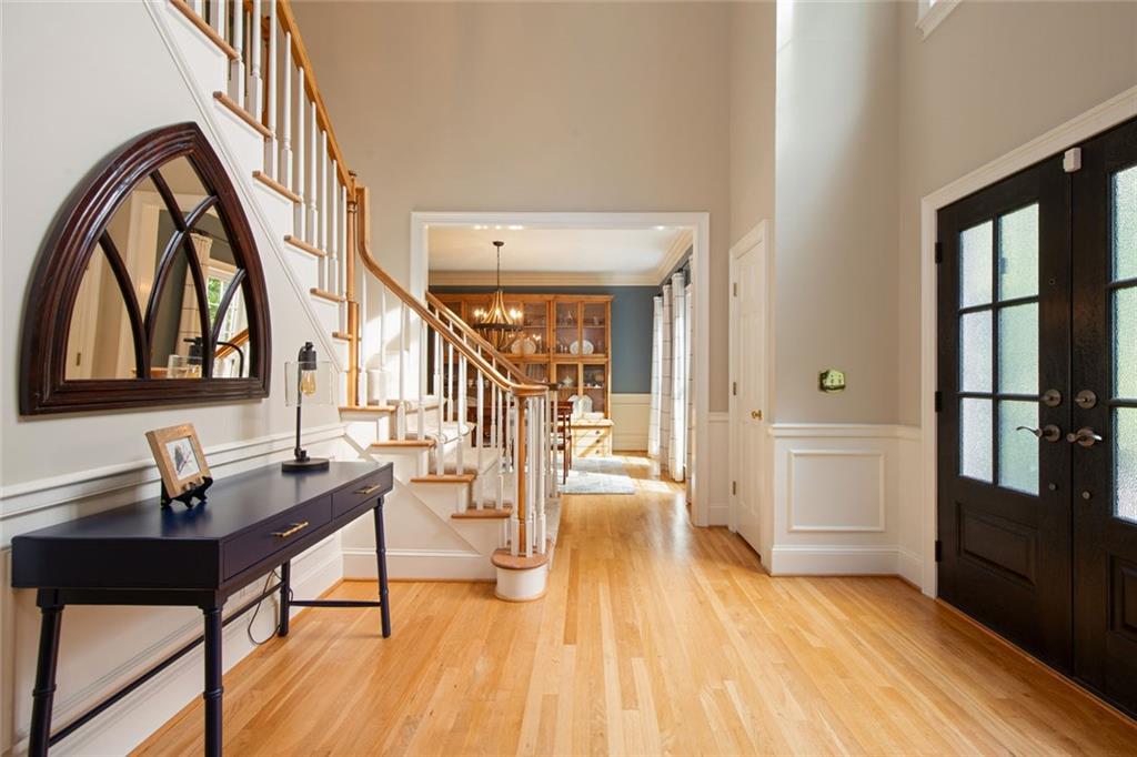 1780 Forest Pond Lane
