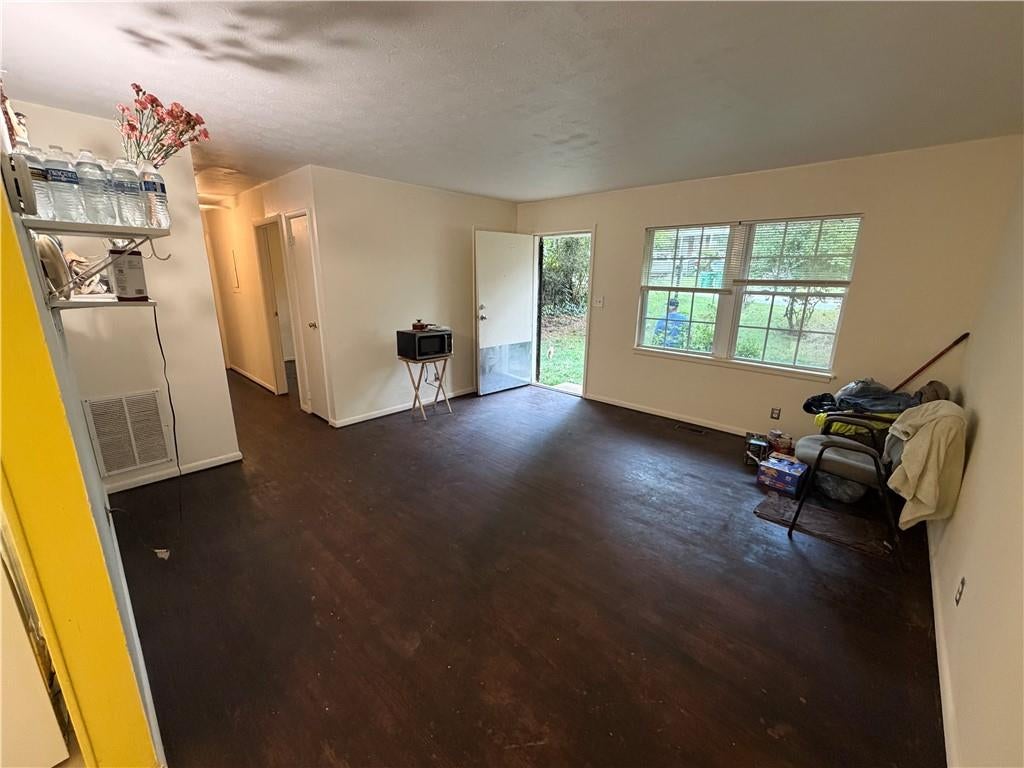 4429 Glade Road