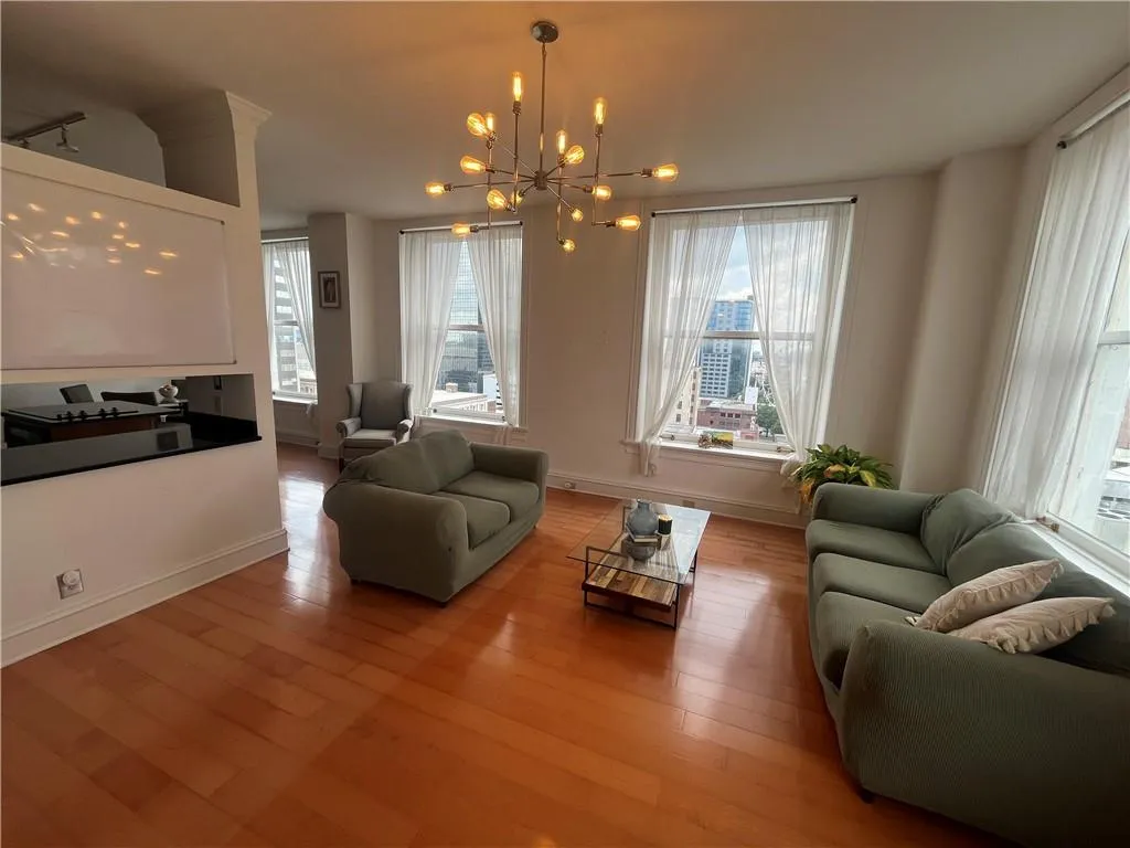 Atlanta, Georgia 30303, United States, 1 Bedroom Bedrooms, ,2 BathroomsBathrooms,Residential,Active,80000