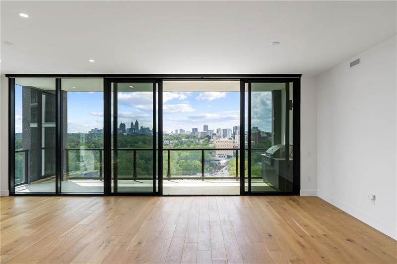 2425 Peachtree Road NE 1409