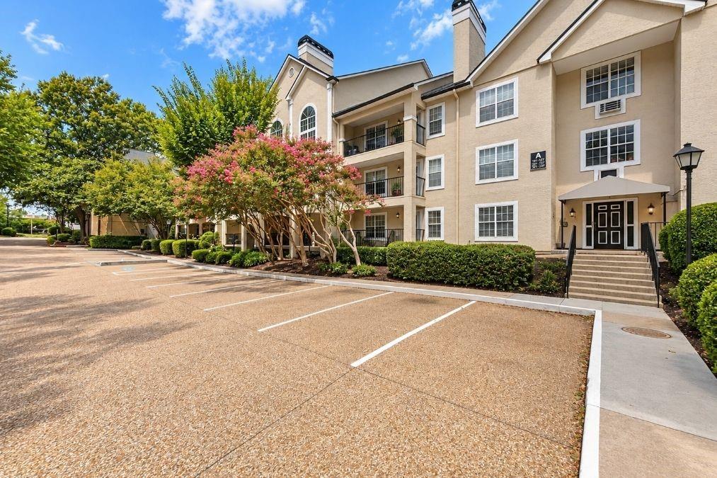 3655 Habersham Road NE 131
