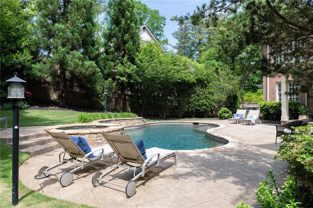 Sandy Springs - Residential