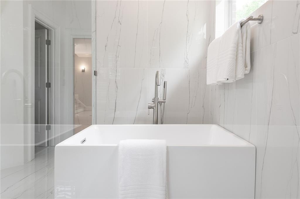 Sandy Springs - Residential