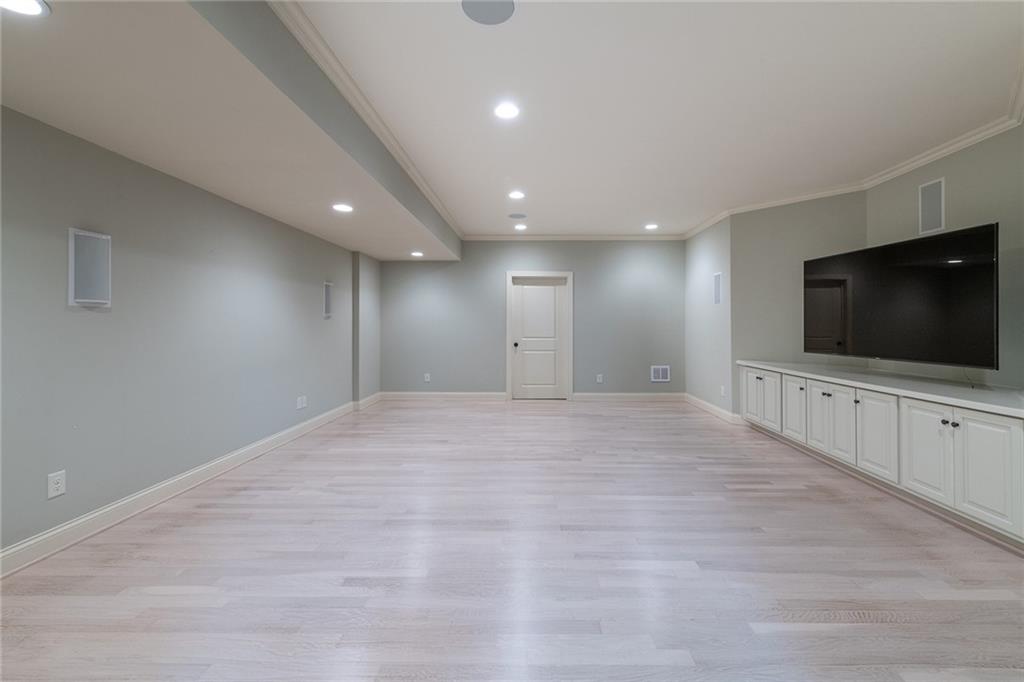 Sandy Springs - Residential