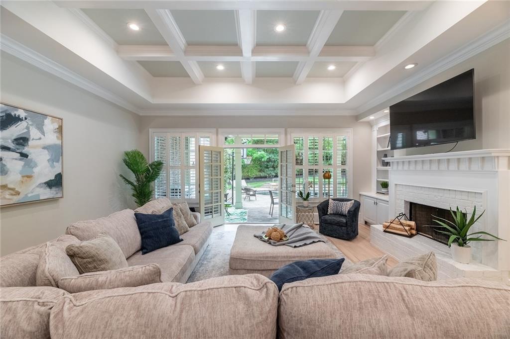 Sandy Springs - Residential