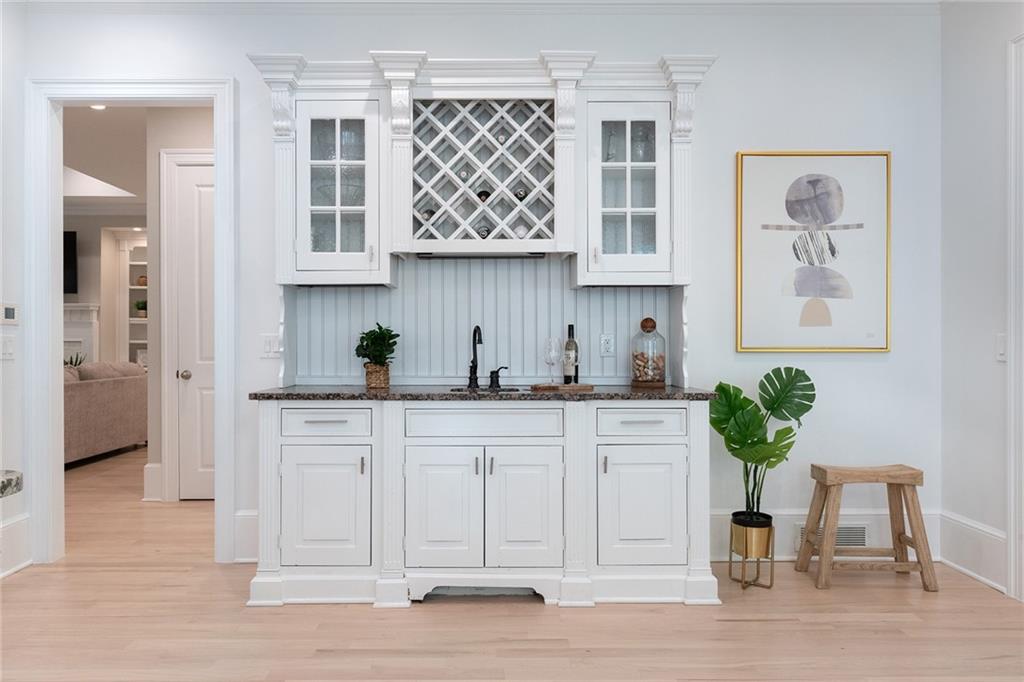 Sandy Springs - Residential