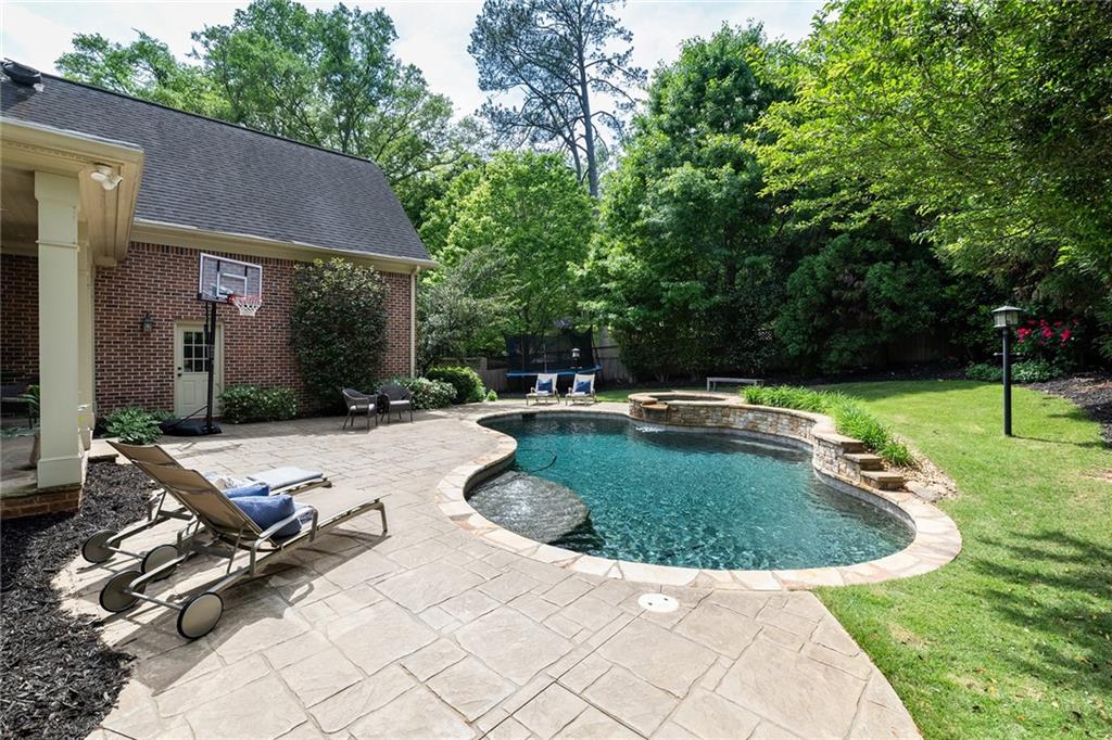 Sandy Springs - Residential