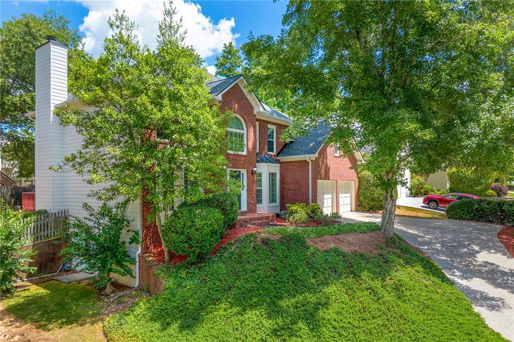 2868 Wyndcliff Court
