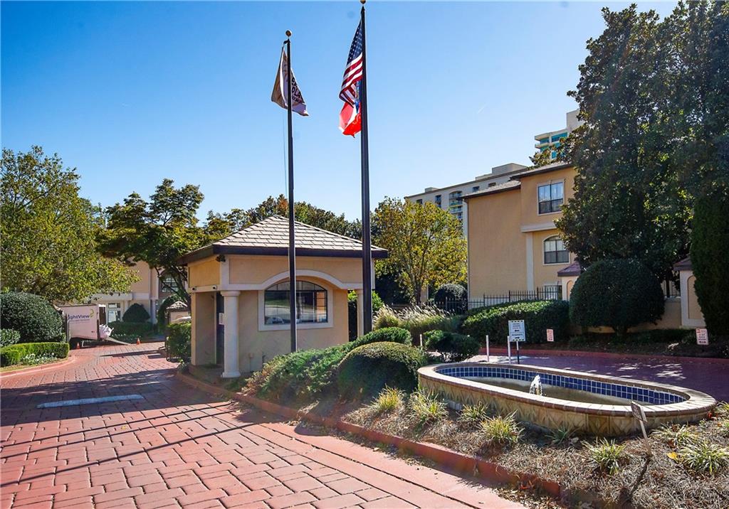 Peachtree Place - Residential