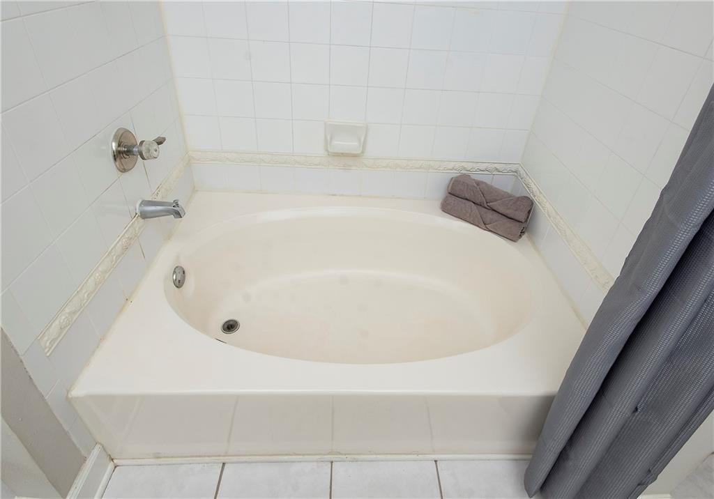 Peachtree Place - Residential
