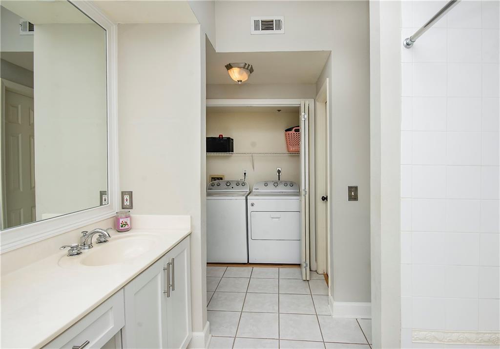 Peachtree Place - Residential