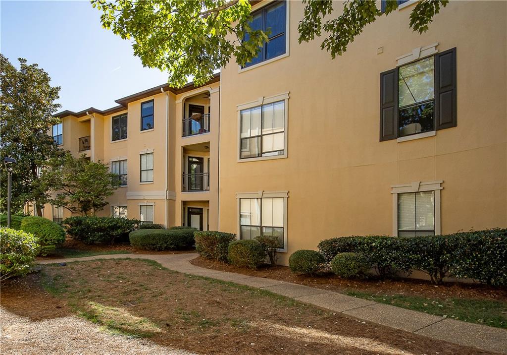 Peachtree Place - Residential