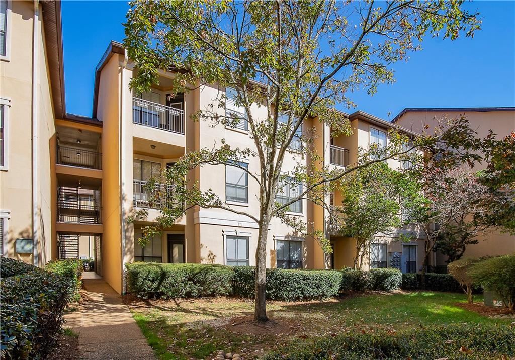 Peachtree Place - Residential