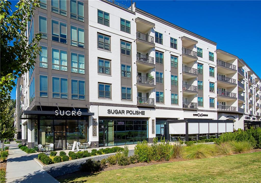 Peachtree Place - Residential