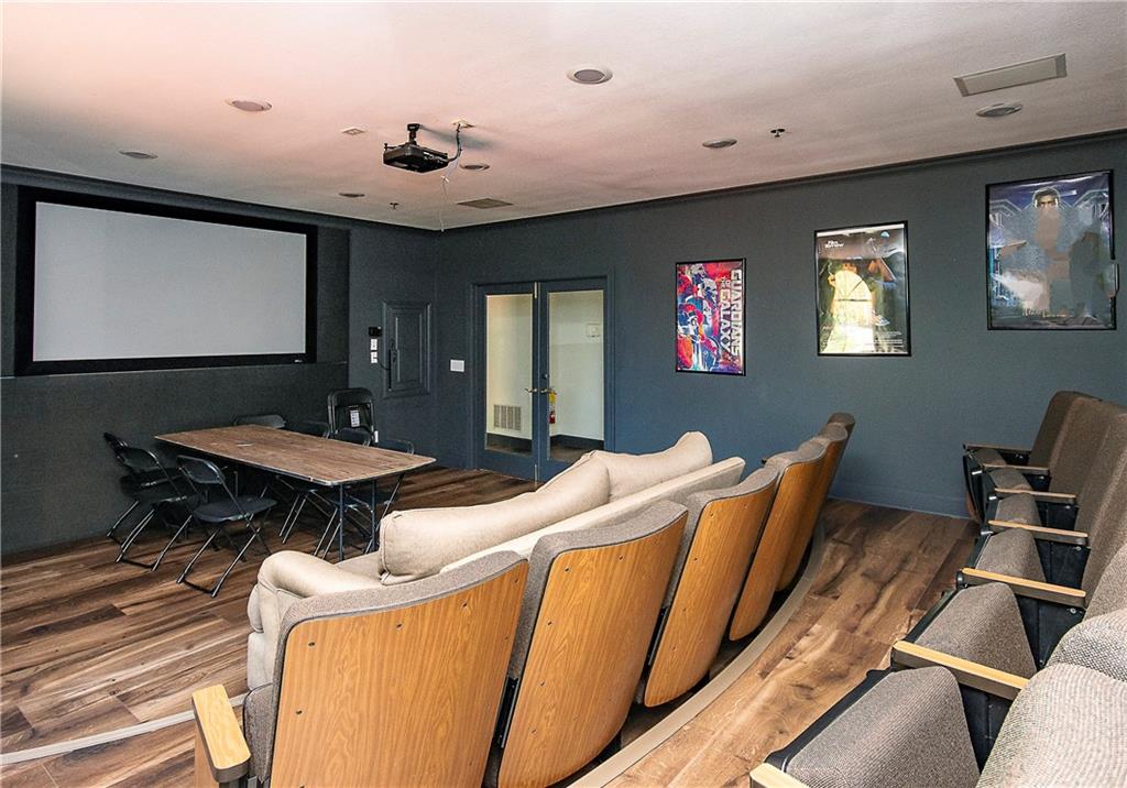 Peachtree Place - Residential