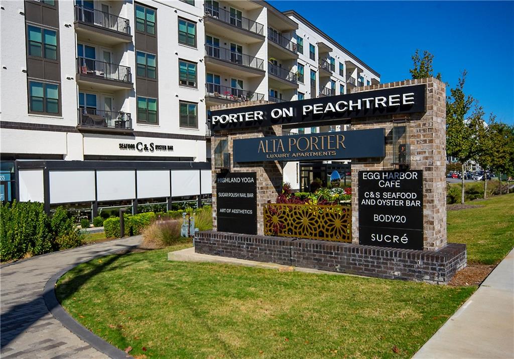 Peachtree Place - Residential