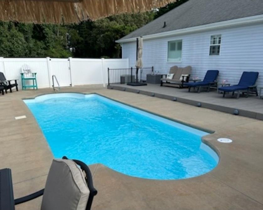 Pool Pool Pool you can't miss this one. This home is immaculate and is ready for you to call it your own. Charming 3-Bedroom, 2-Bath Experience peaceful country living with modern updates in this beautifully maintained 3-bedroom, 2-bathroom home situated on a spacious lot. With over 2k square feet of living space, this home combines comfort, convenience, and style. Inside, the open layout features a newly updated kitchen equipped with granite countertops, stainless steel appliances. The master suite serves as a private retreat, complete with a walk-in closet, a soaking tub, a separate shower, and a double vanity. For added comfort, new ceiling fans with remote controls have been installed in many rooms. Additional highlights include: THE SUNROOM !! A new HVAC system (installed in 2023) - A new back deck ideal for outdoor entertaining - A partially fenced-in backyard, perfect for children or pets. Whether you're seeking serene living with room to grow or a move-in-ready home with modern finishes, this property will meet and exceed all your needs.