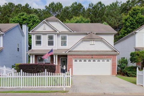 Homes For Sale - 3606 Downing Drive<br/> Cumming, GA 30040