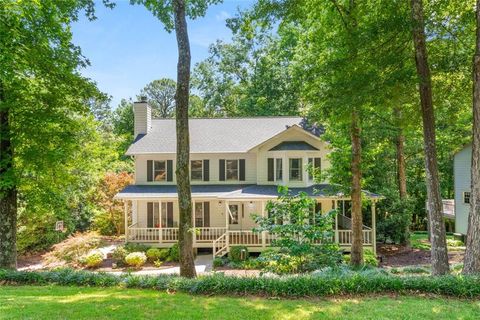 Photo of 3705 Running Fox Drive, Marietta, GA 30062 (MLS # 7226741)