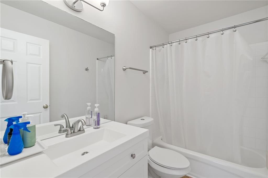 2428 Bridlewood Drive #24, Atlanta, Georgia image 40