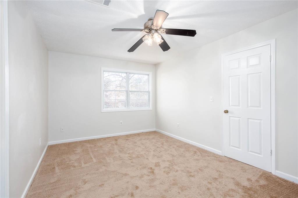 6841 Fairway Ridge Drive, Douglasville, Georgia image 24