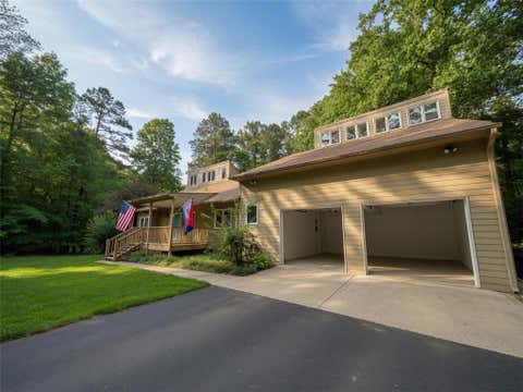Homes For Sale - 10 Old Griffin Road<br/> Dallas, GA 30157