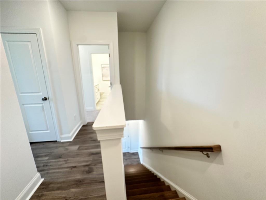 Market Square at Sawnee Village - Residential