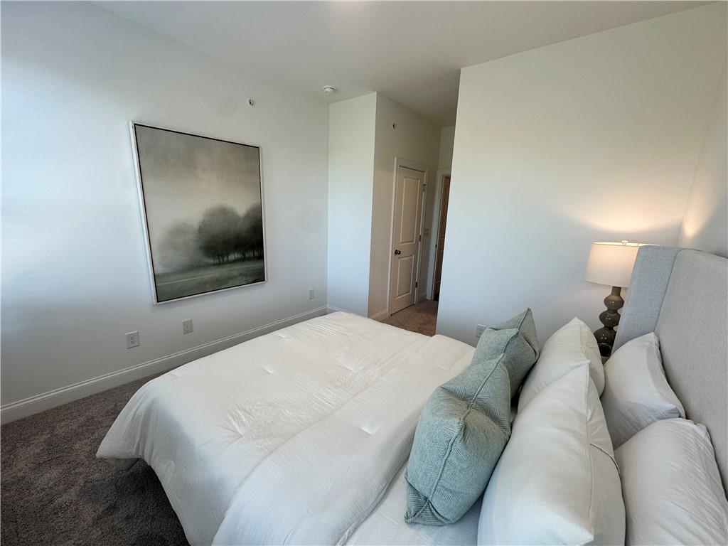 Market Square at Sawnee Village - Residential