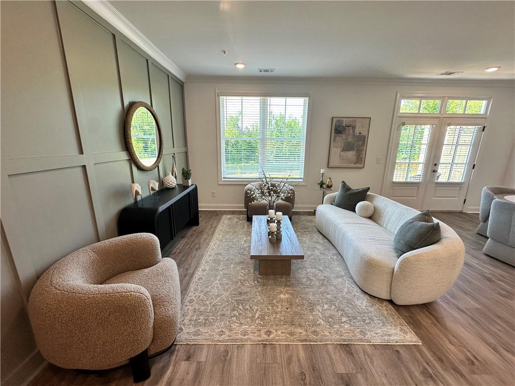 Market Square at Sawnee Village - Residential