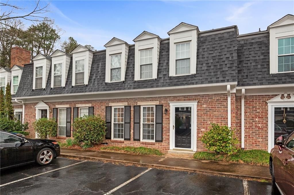 Photo of 12 Surry County Place NW, Atlanta, GA 30318 (MLS # 7725887)