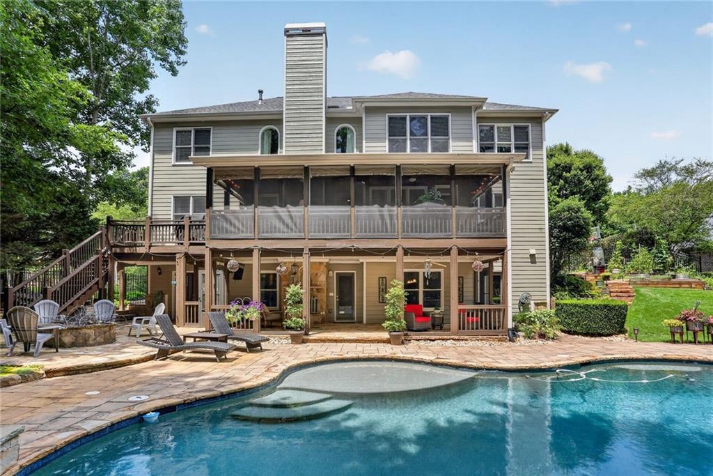2410 Black Swan Lane NW