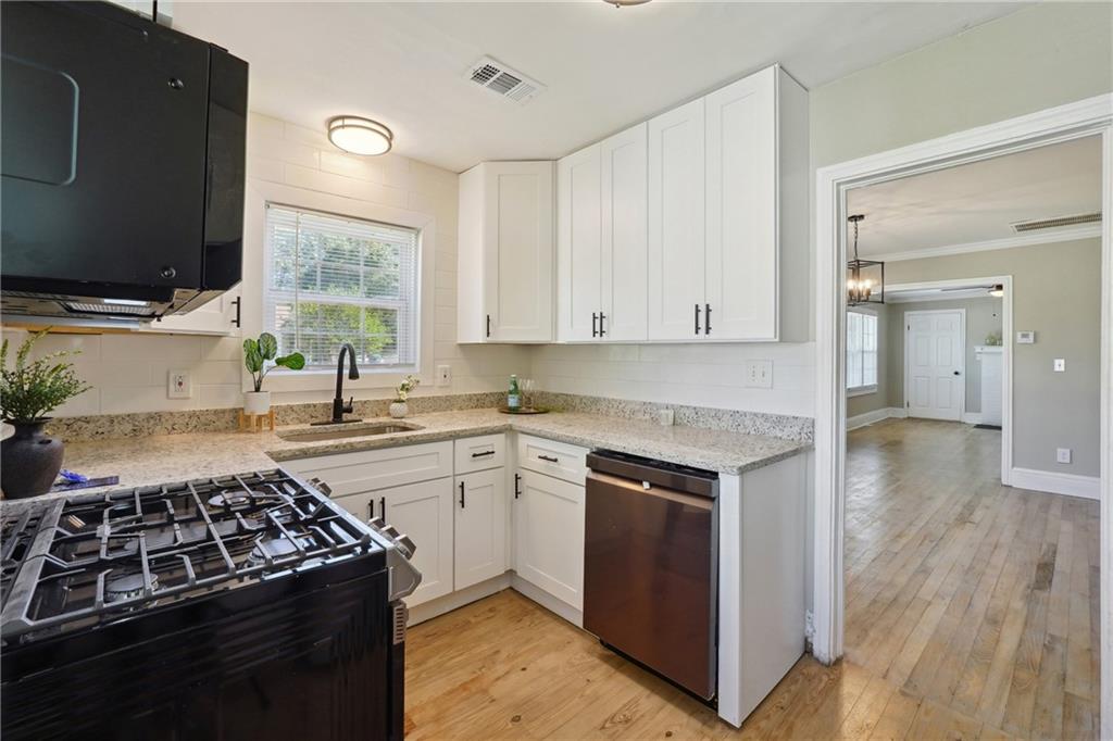 785 Alice Street, Forest Park, Georgia image 7