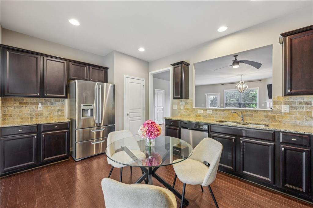 1257 Park Pass Way, Suwanee, Georgia image 12
