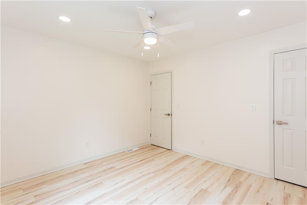 3960 Rocmar Drive, Snellville, Georgia image 23